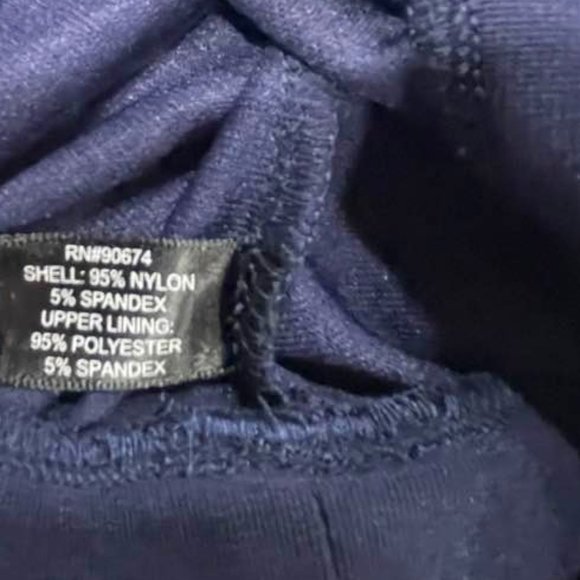 Boston Proper Cold Shoulder Long Sleeves Travel Collection Wide Band Hem… - Picture 9 of 13